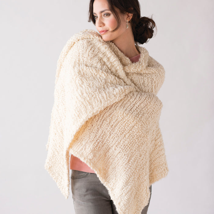 Giving Shawl (Light Purple)