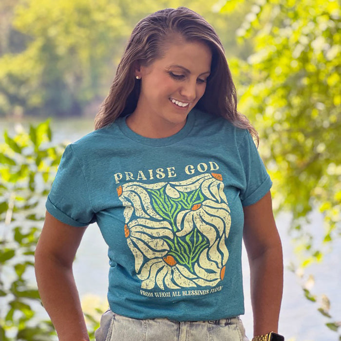 Praise God Women's T-Shirt
